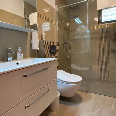 Stilvolle In Idyllischer Lage *