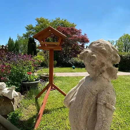 Stilvolle In Idyllischer Lage 公寓 *