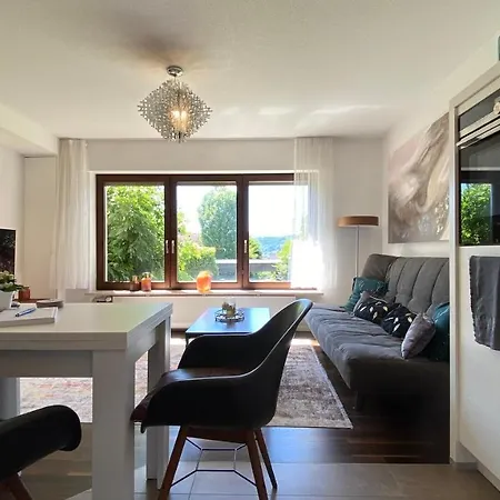 Stilvolle In Idyllischer Lage アパート *