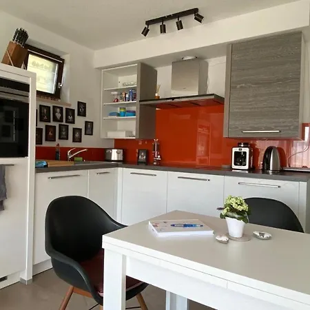 Ferienwohnung Theobald Appartement *